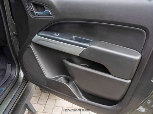 Used 2017 Chevrolet Colorado ZR2 w/ LPO, Premium Interior Package image 26