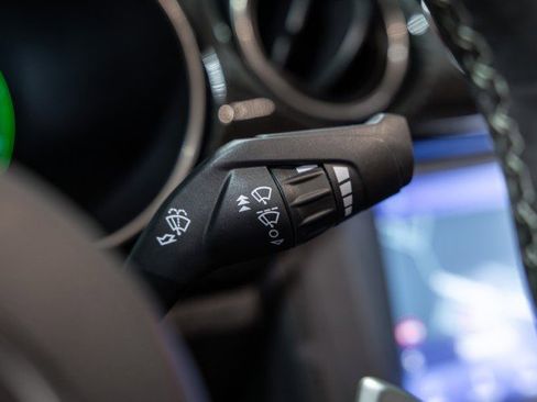 Used 2022 Ford Mustang Shelby GT500 w/ Carbon Fiber Track Pack RWD image 42