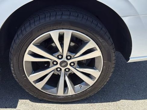 Used 2020 Ford Expedition Platinum RWD image 32