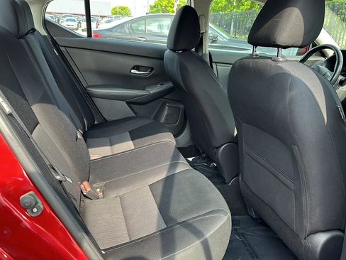 Used 2021 Nissan Sentra SV image 15