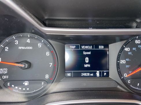 Used 2021 Chevrolet TrailBlazer LS FWD image 9