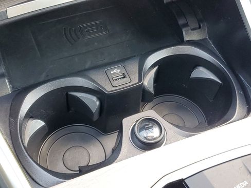 Used 2025 BMW 430i Convertible image 25