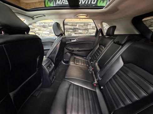 Used 2020 Ford Edge SEL w/ Convenience Package image 27