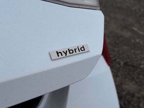 New 2026 Hyundai Elantra Sport FWD image 25