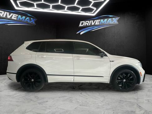 Used 2021 Volkswagen Tiguan SE R-Line AWD/4WD image 5