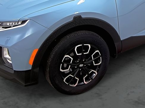 Used 2023 Hyundai Santa Cruz SEL w/ Activity Package image 7
