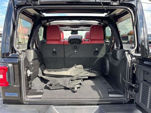 Certified 2024 Jeep Wrangler Unlimited Rubicon 392 image 15