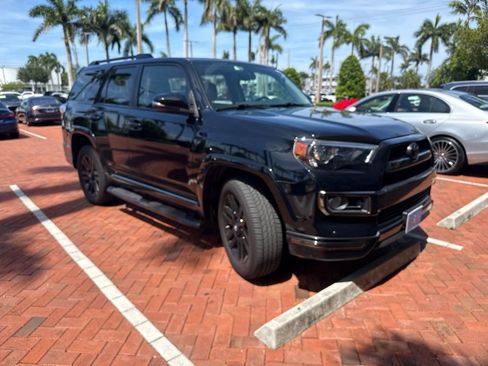 Used 2019 Toyota 4Runner Limited AWD/4WD image 1