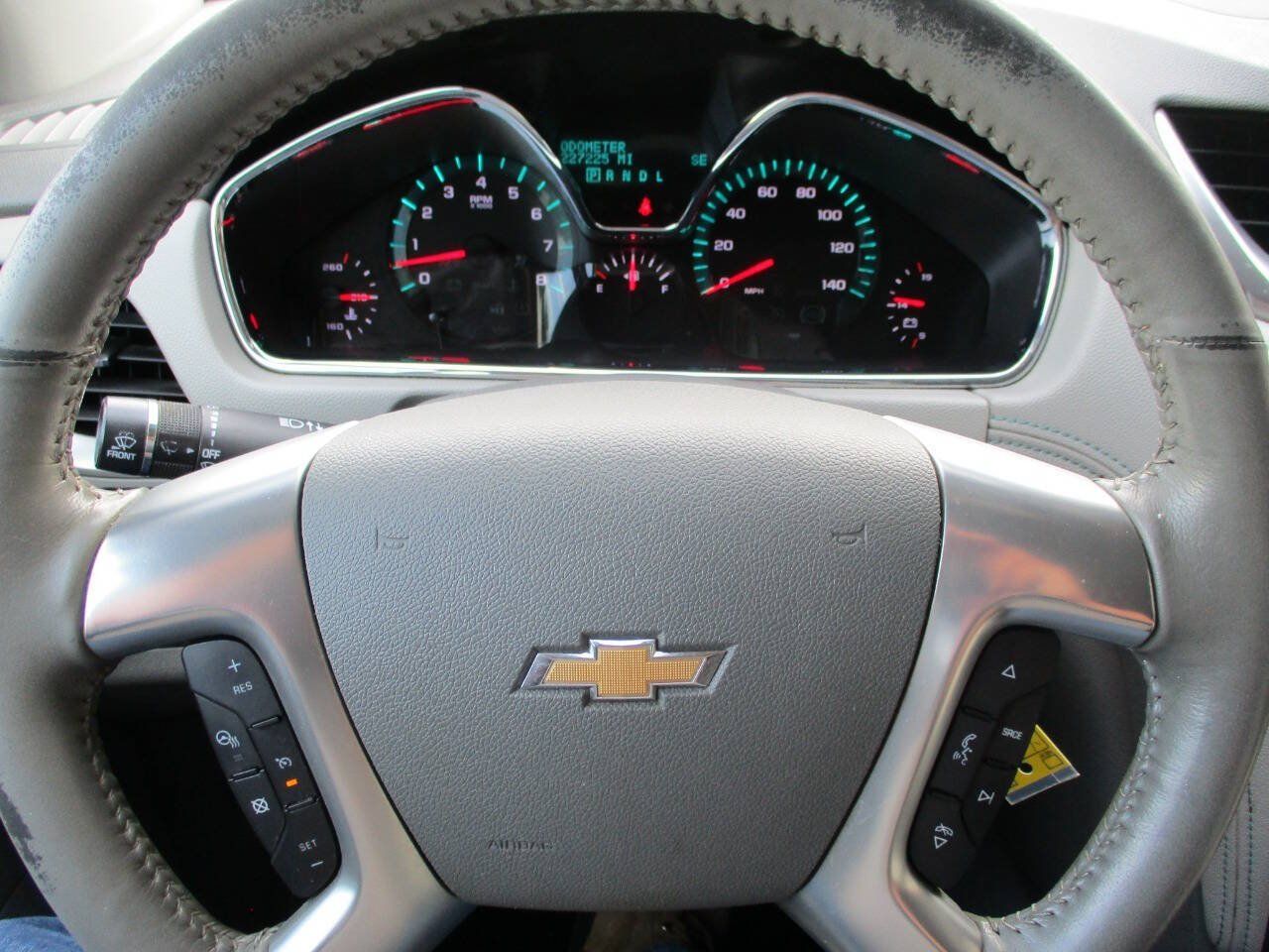 Used 2013 Chevrolet Traverse LTZ AWD/4WD image 37