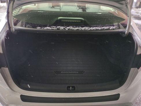 Certified 2025 Toyota Corolla SE image 27