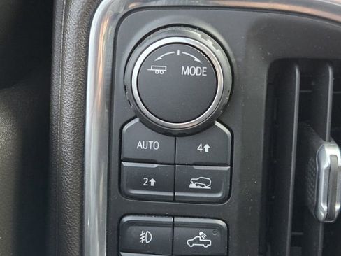Used 2021 GMC Sierra 1500 SLT AWD/4WD image 29