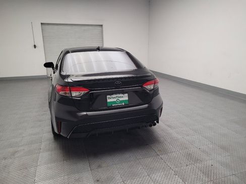 Used 2020 Toyota Corolla SE FWD image 6