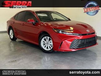Used 2025 Toyota Camry LE FWD video 1