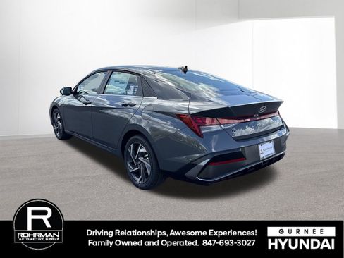 New 2026 Hyundai Elantra Limited FWD image 7