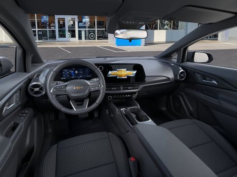 New 2026 Chevrolet Equinox EV LT image 15