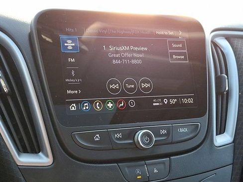 Used 2023 Chevrolet Malibu LT image 19