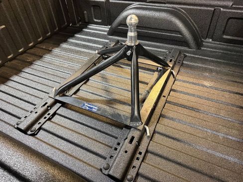 Used 2007 GMC Sierra 2500 SLE w/ Heavy-Duty Power Package image 32