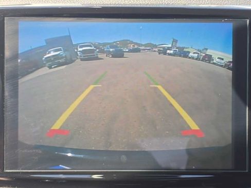 Used 2025 Chrysler Pacifica Limited FWD image 20