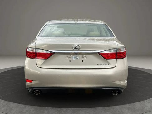 Used 2014 Lexus ES 350 w/ Premium Package FWD image 6