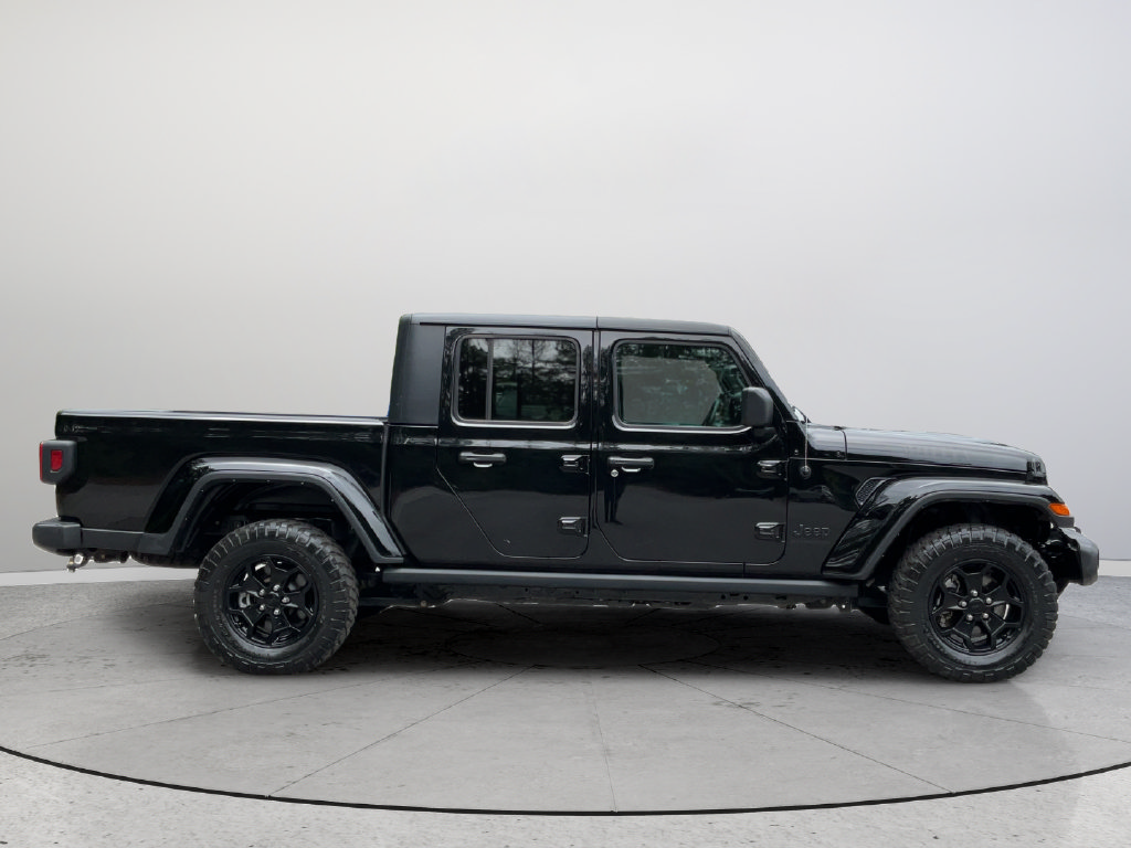 Used 2023 Jeep Gladiator Sport AWD/4WD image 5