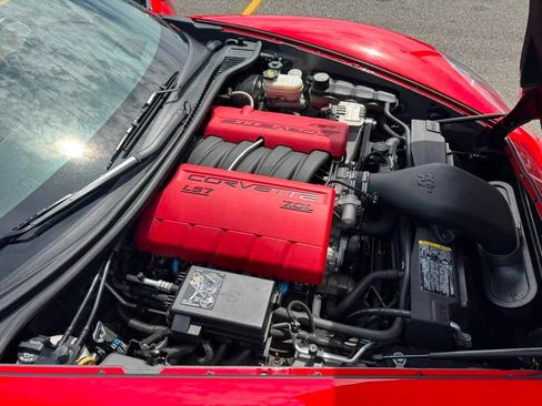 Used 2007 Chevrolet Corvette Z06 w/ Preferred Equipment Group RWD image 31