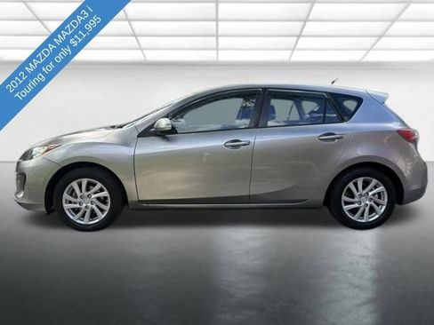 Used 2012 MAZDA MAZDA3 i Touring FWD image 2