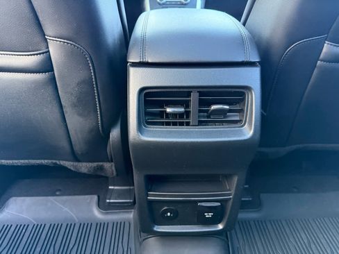 Used 2023 Ford Edge SEL w/ Convenience Package AWD/4WD image 11