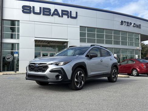 Certified 2025 Subaru Crosstrek 2.5i Limited image 2