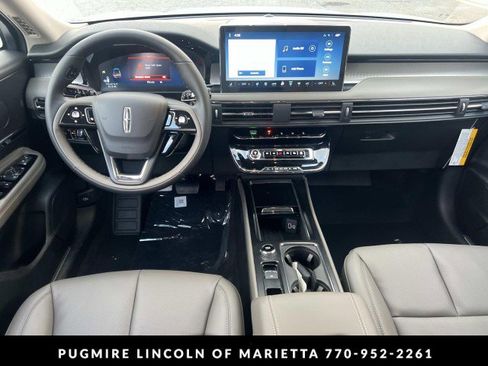New 2026 Lincoln Corsair Premiere image 52