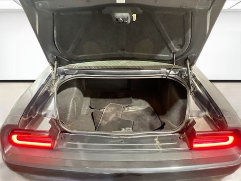 Used 2018 Dodge Challenger SXT Plus RWD image 18