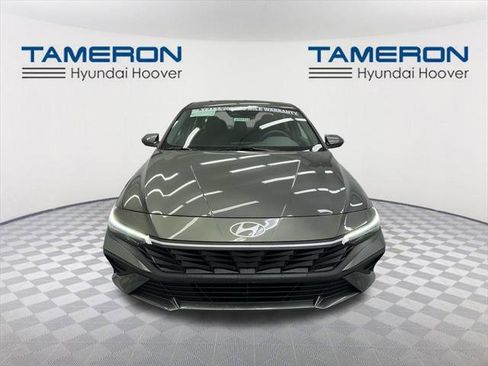 New 2026 Hyundai Elantra SE image 8