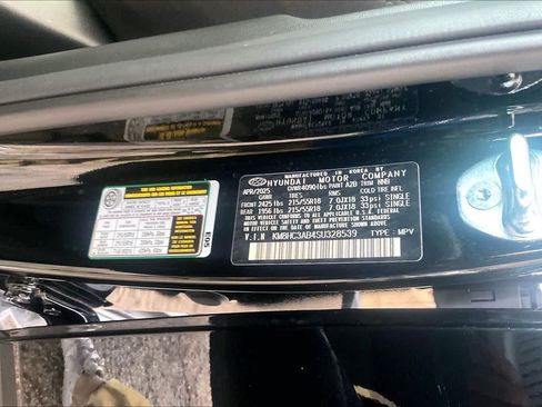 Certified 2025 Hyundai Kona SEL FWD image 35