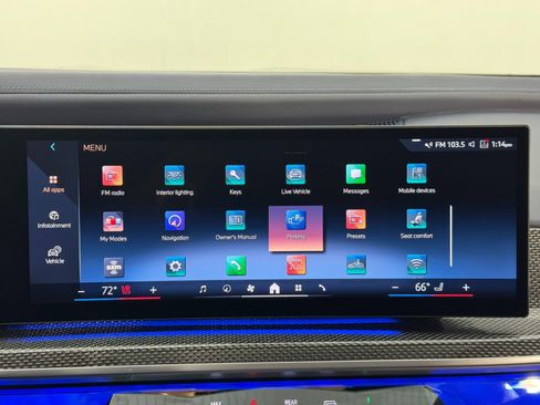 Used 2023 BMW i7 xDrive60 image 30