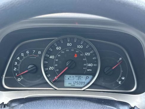 Used 2015 Toyota RAV4 XLE AWD/4WD image 24