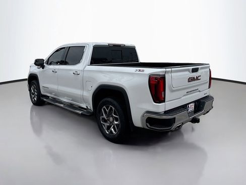 Used 2023 GMC Sierra 1500 SLT AWD/4WD image 5