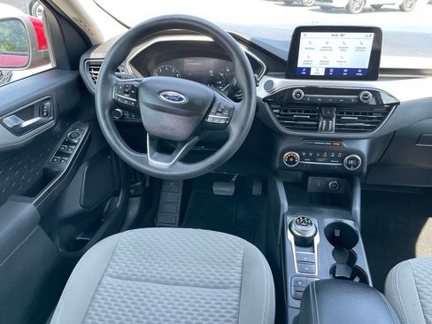Used 2020 Ford Escape SE AWD/4WD image 9