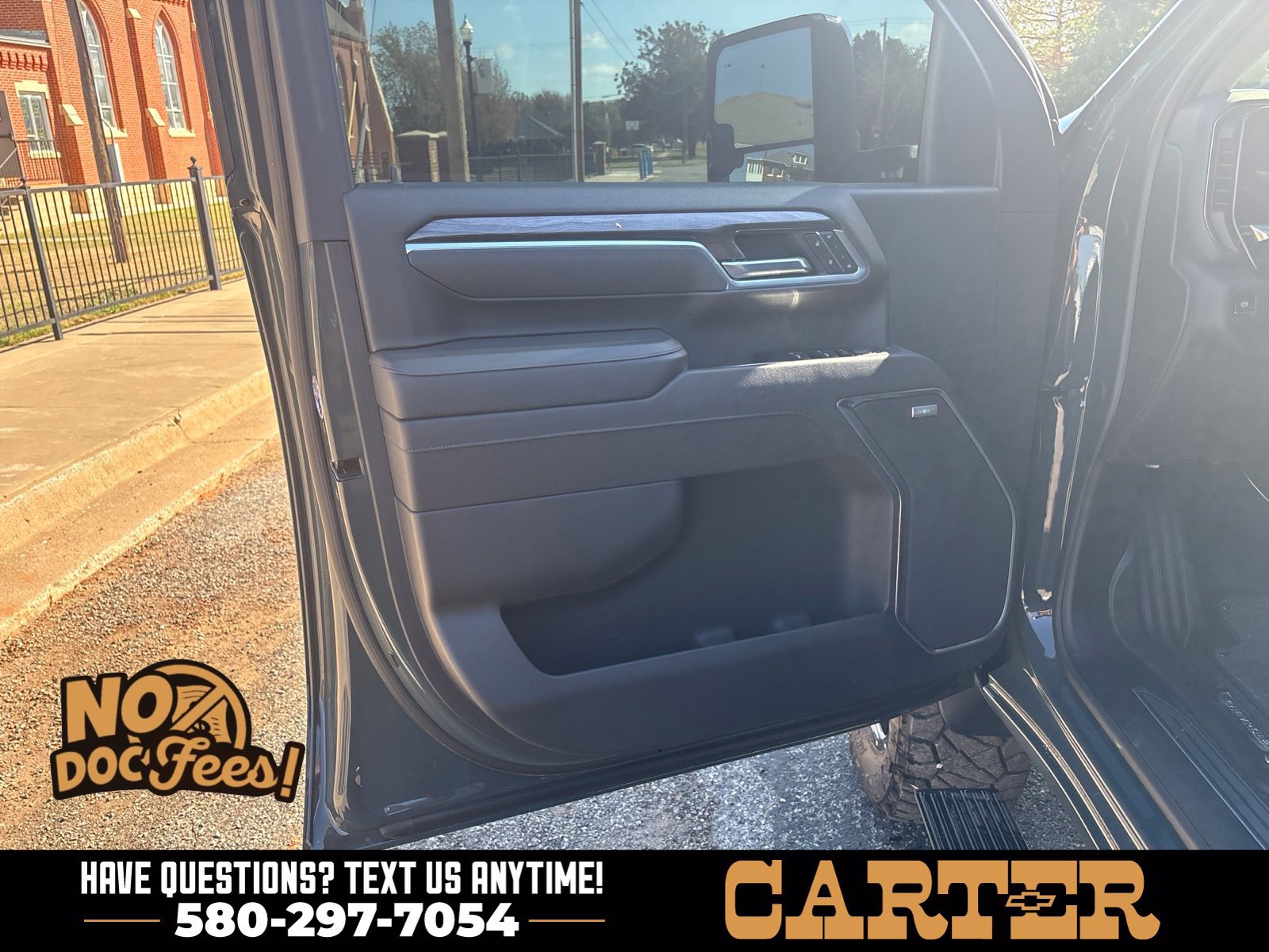 Used 2026 Chevrolet Silverado 3500 LTZ w/ LTZ Texas Edition AWD/4WD image 17
