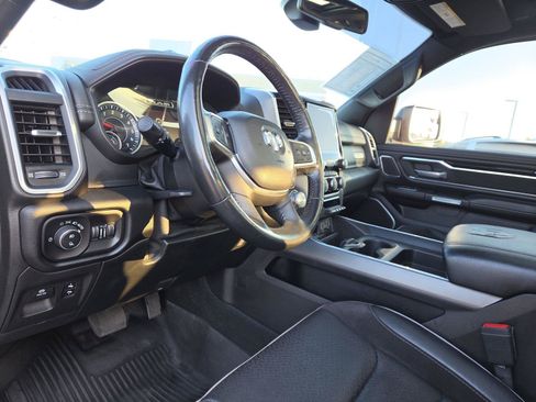 Used 2020 RAM 1500 Laramie AWD/4WD image 22