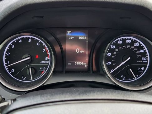 Used 2022 Toyota Camry SE image 13