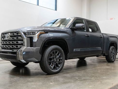 New 2026 Toyota Tundra Platinum AWD/4WD image 3