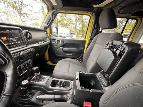 Used 2022 Jeep Wrangler Unlimited Sport AWD/4WD image 26