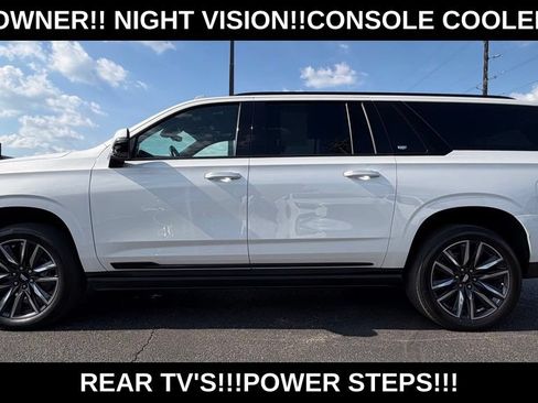 Used 2021 Cadillac Escalade ESV Sport Platinum AWD/4WD image 3