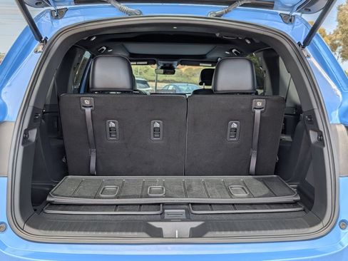 Used 2025 Honda Pilot TrailSport image 10