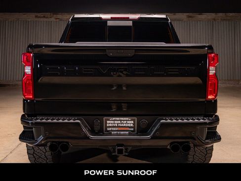 Used 2021 Chevrolet Silverado 1500 LTZ w/ LTZ Premium Package image 7