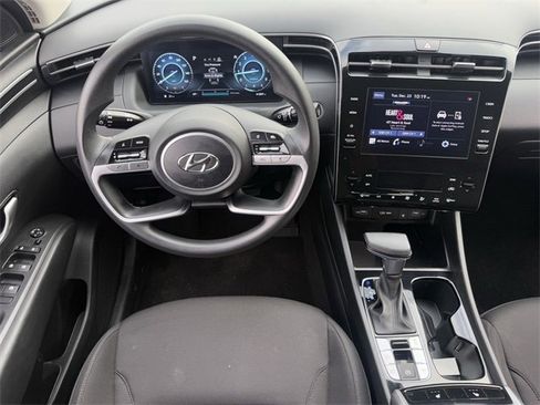 Used 2024 Hyundai Tucson SEL image 11
