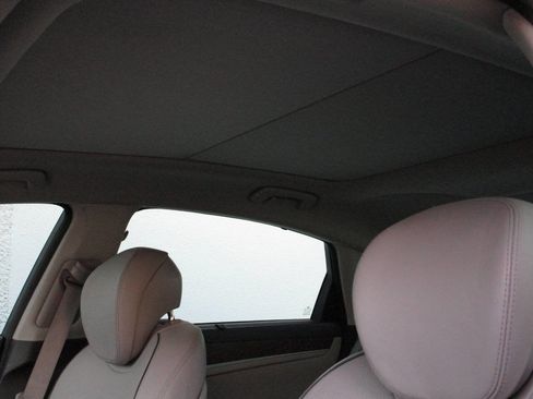 Used 2015 Hyundai Genesis 3.8 w/ Option Group 04 image 24