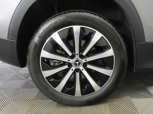 Certified 2022 Mercedes-Benz GLB 250 image 30