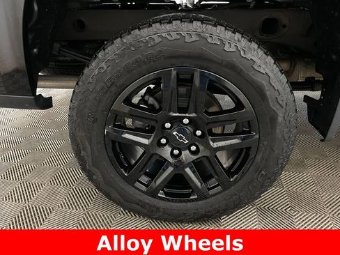 Certified 2025 Chevrolet Silverado 1500 LT Trail Boss AWD/4WD image 48