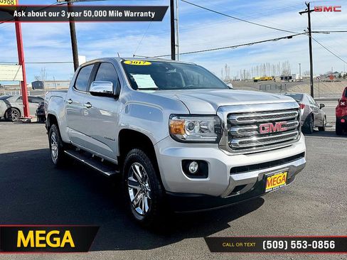 Used 2017 GMC Canyon SLT w/ Driver Alert Package image 5