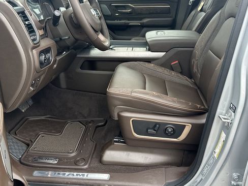 New 2026 RAM 1500 Limited AWD/4WD image 9